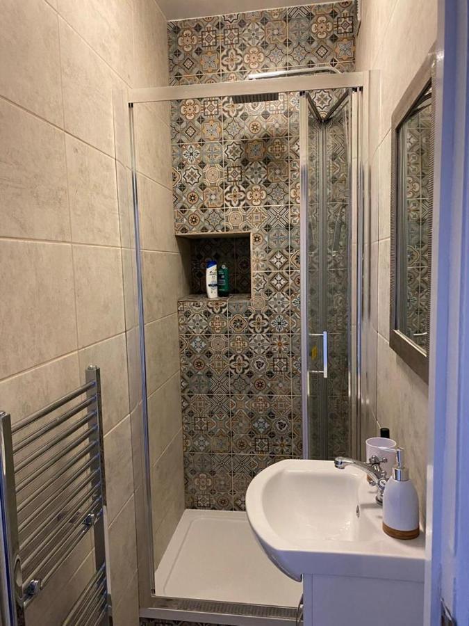 Mania Apartments 布赖顿 外观 照片